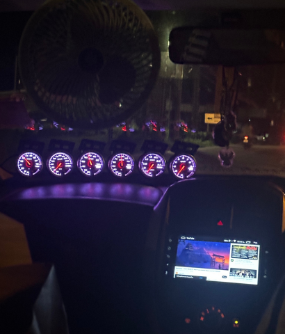 A sports car picture 